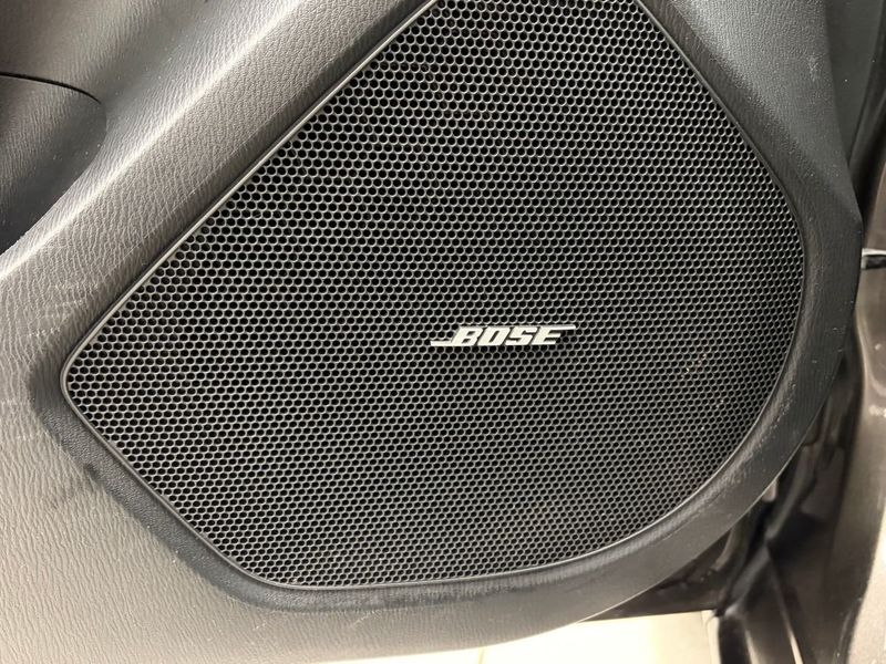 Mazda 3 bild 9