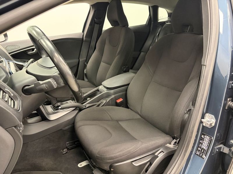 Volvo V40 bild 7