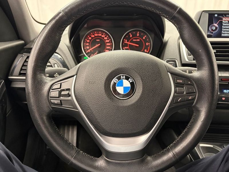 BMW 120 bild 8