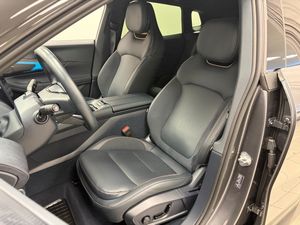Lynk & Co 08 bild 9
