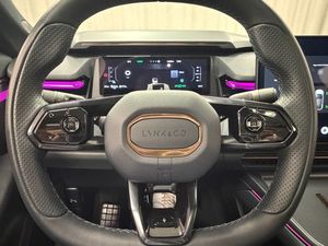Lynk & Co 08 bild 11