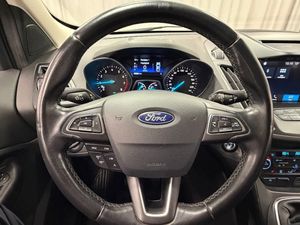 Ford Kuga bild 8
