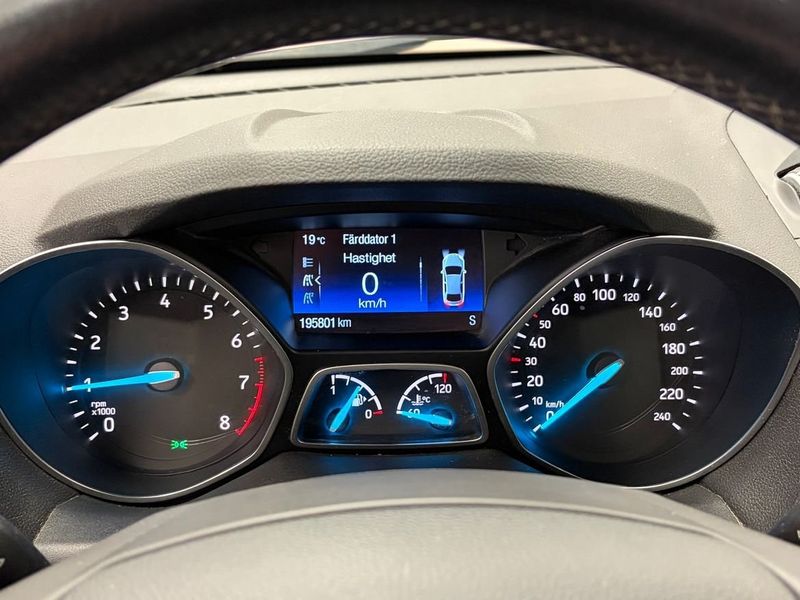 Ford Kuga bild 9
