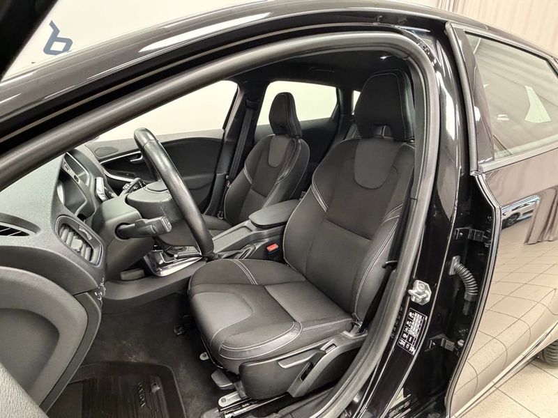 Volvo V40 bild 7