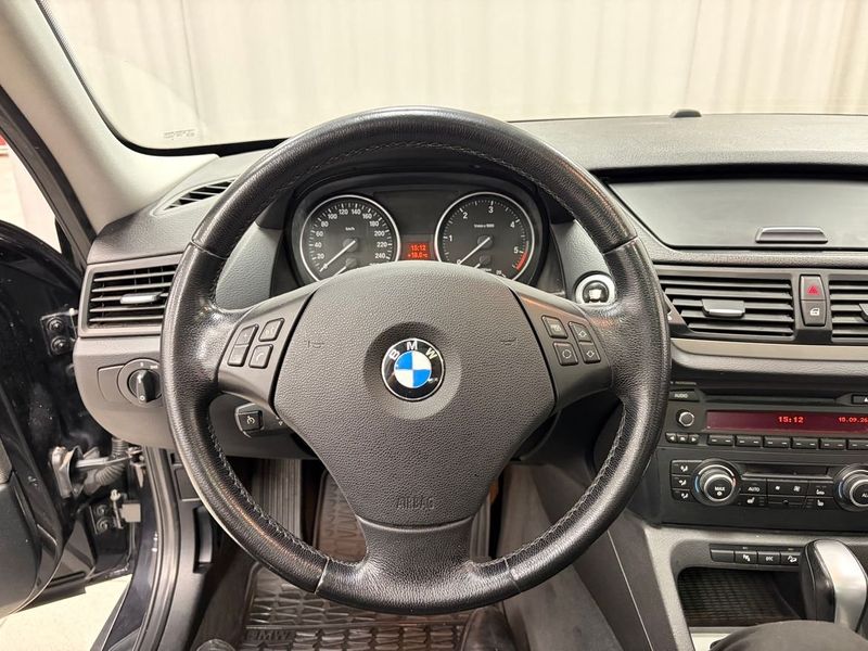 BMW X1 bild 8