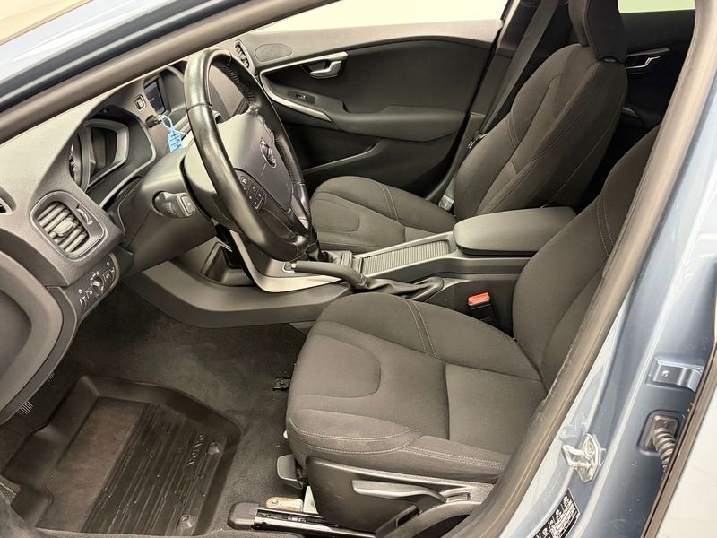 Volvo V40 bild 8