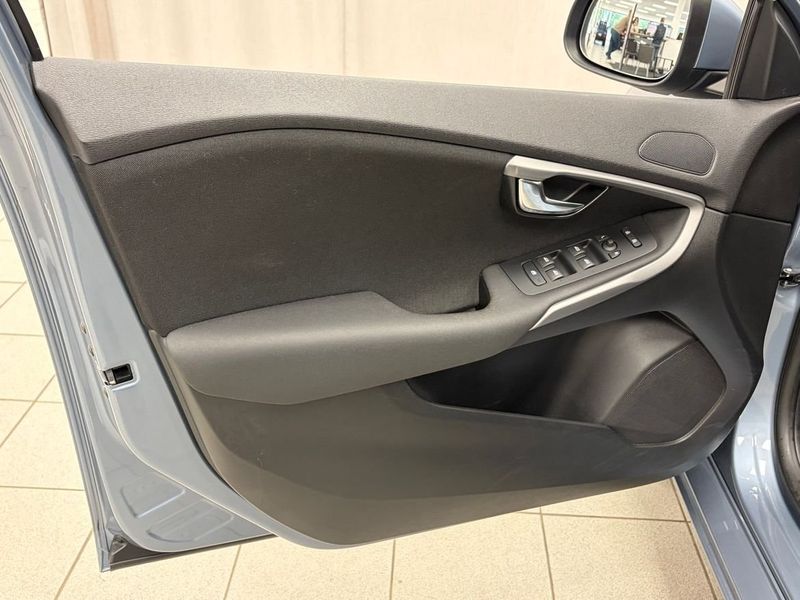 Volvo V40 bild 7