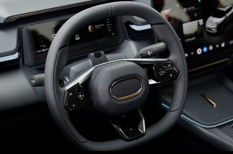 Lynk & Co 08 bild 3