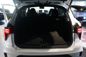 Lynk & Co 01 bild 10