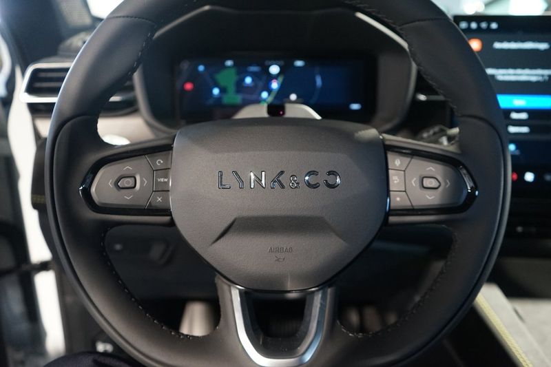 Lynk & Co 01 bild 3