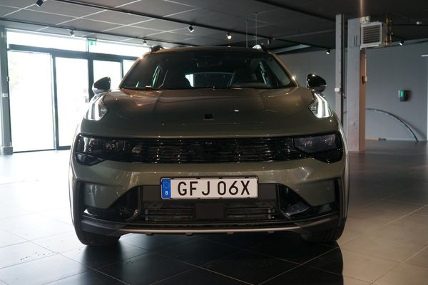 Lynk & Co 01 Core - 2025