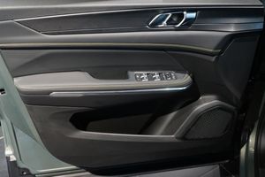 Lynk & Co 01 bild 4