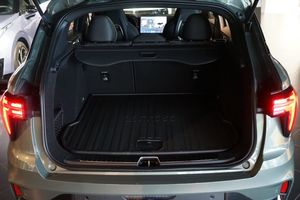 Lynk & Co 01 bild 8