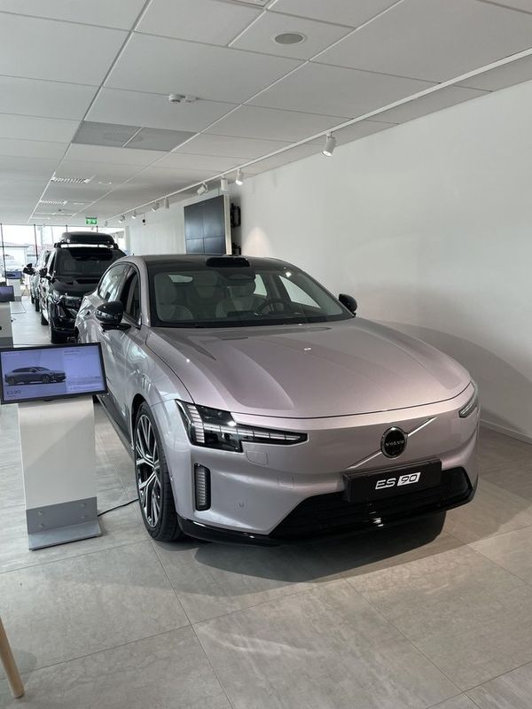Volvo ES90 Single Motor Extended Range Ultra - 2026