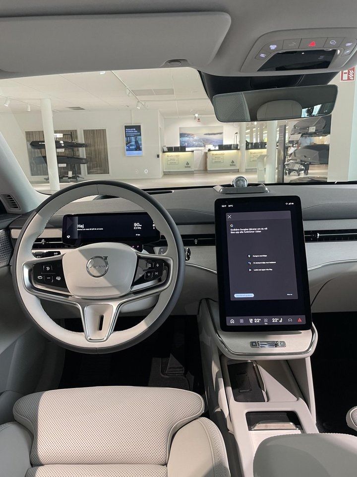 Volvo ES90 bild 12