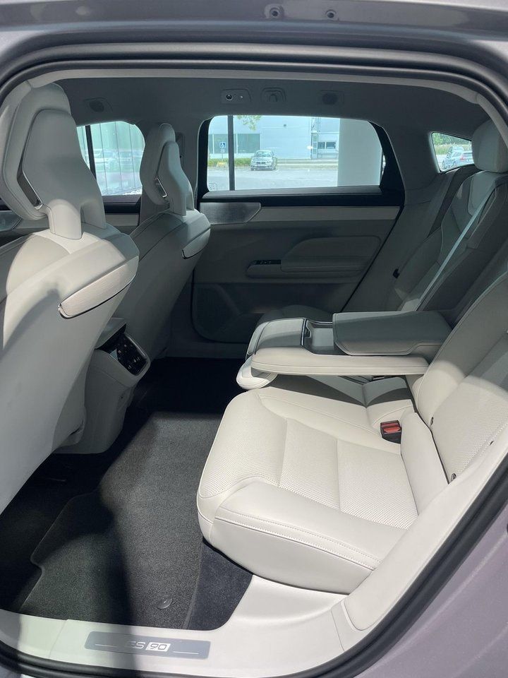 Volvo ES90 bild 11