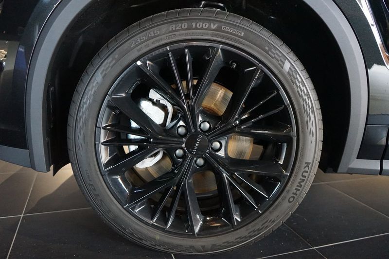 Lynk & Co 01 bild 9