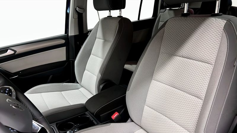 Volkswagen Touran bild 8