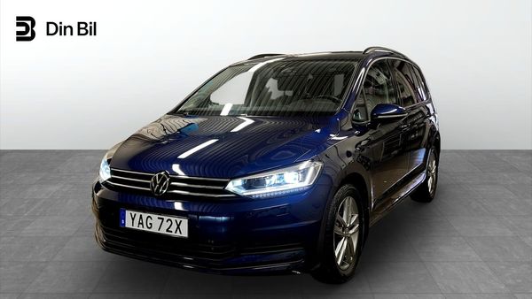 Volkswagen Touran Life TSI150 DSG Edition/7sits/Drag/P-värmare - 2026