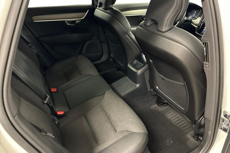 Volvo V90 bild 8