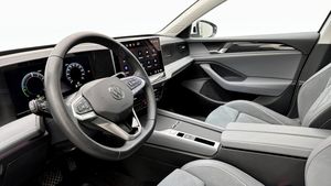 Volkswagen Passat bild 8