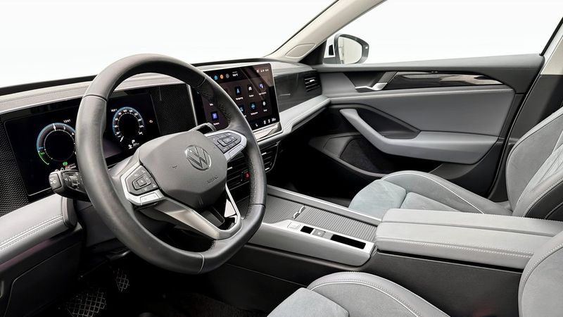 Volkswagen Passat bild 8