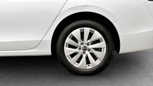 Volkswagen Passat bild 7