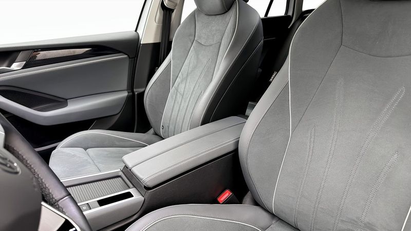 Volkswagen Passat bild 9