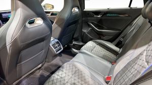 Volkswagen Passat bild 12