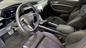Audi Q8 e-tron bild 8