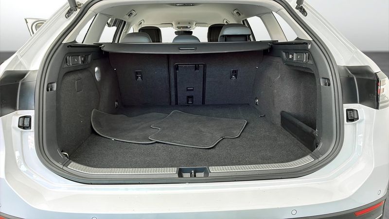 Volkswagen Passat bild 13