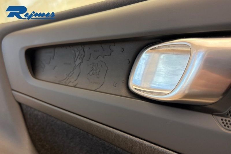Volvo EX40 bild 19