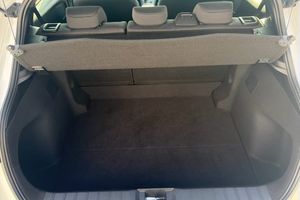 Lexus LBX bild 11