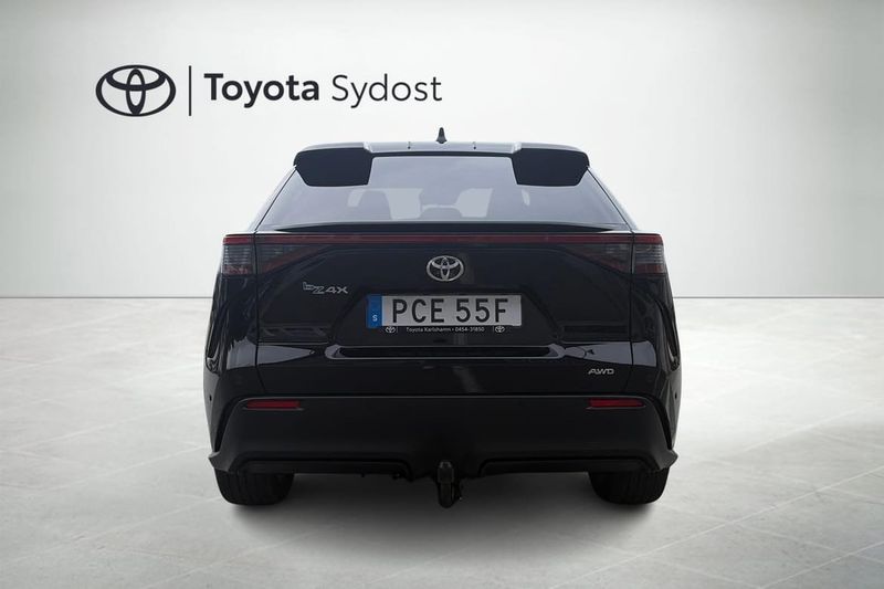 Toyota bZ4X bild 5