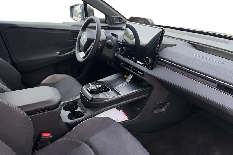 Toyota C-HR bild 13
