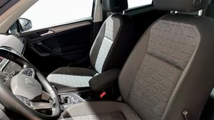 Volkswagen Tiguan bild 8