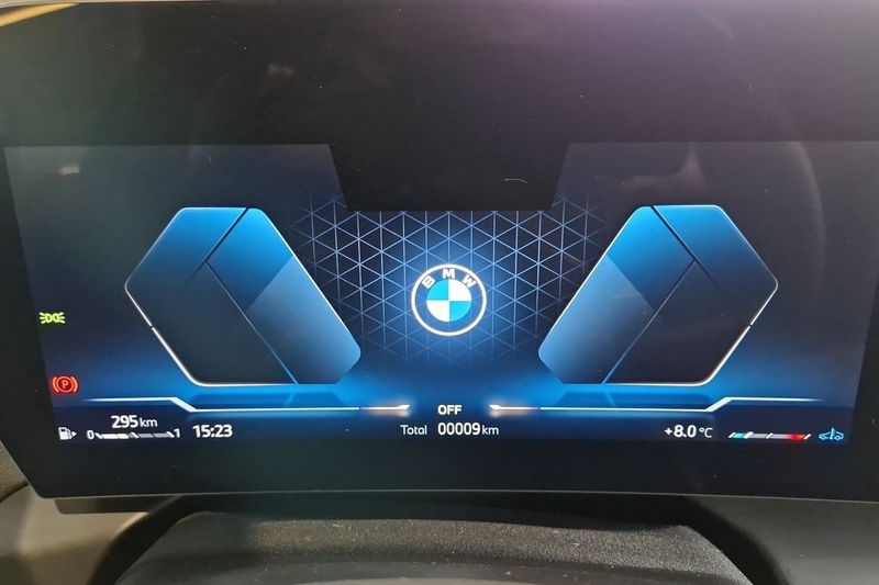 BMW 120 bild 16