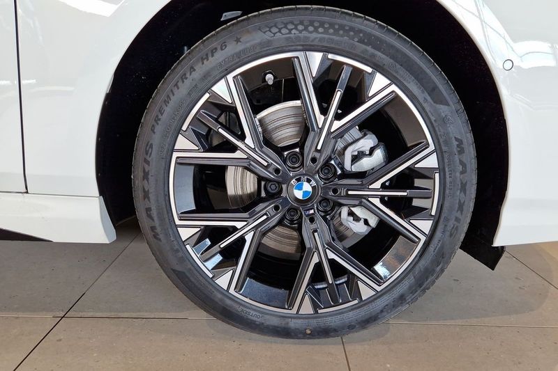 BMW 120 bild 17