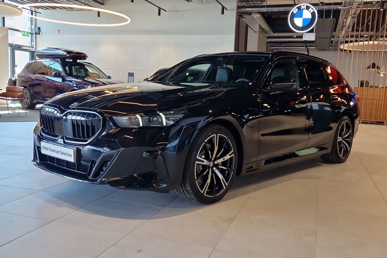 BMW 530