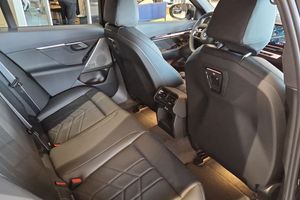 BMW 530 bild 9