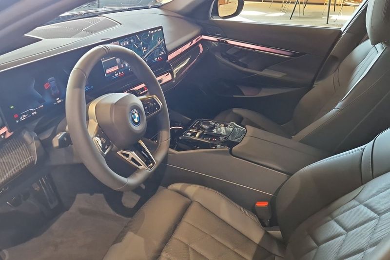 BMW 530 bild 14
