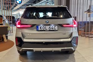 BMW iX1 bild 5
