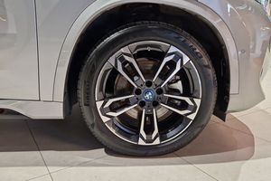 BMW X1 bild 17
