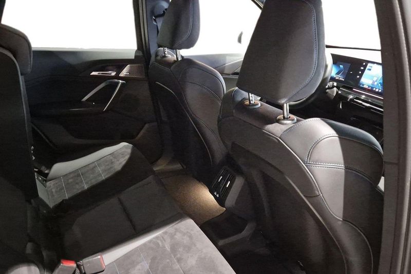 BMW X1 bild 9