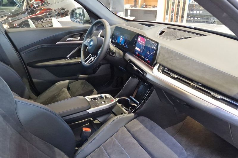 BMW X1 bild 7