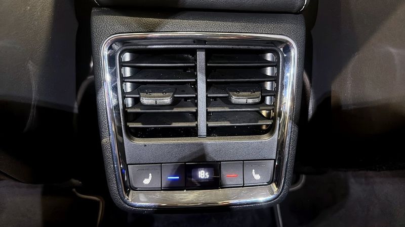 Skoda Enyaq bild 18