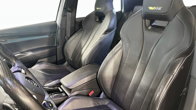 Skoda Enyaq bild 8