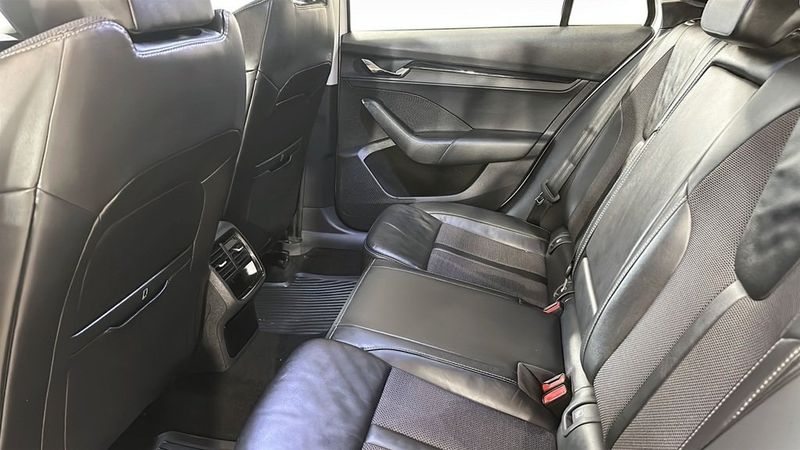 Skoda Octavia bild 12