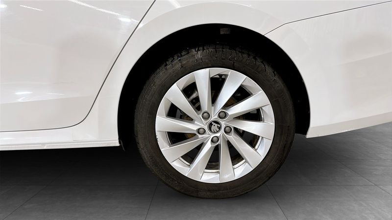 Skoda Octavia bild 6