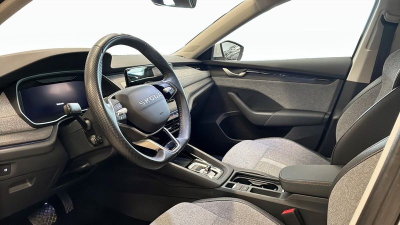 Skoda Octavia bild 7
